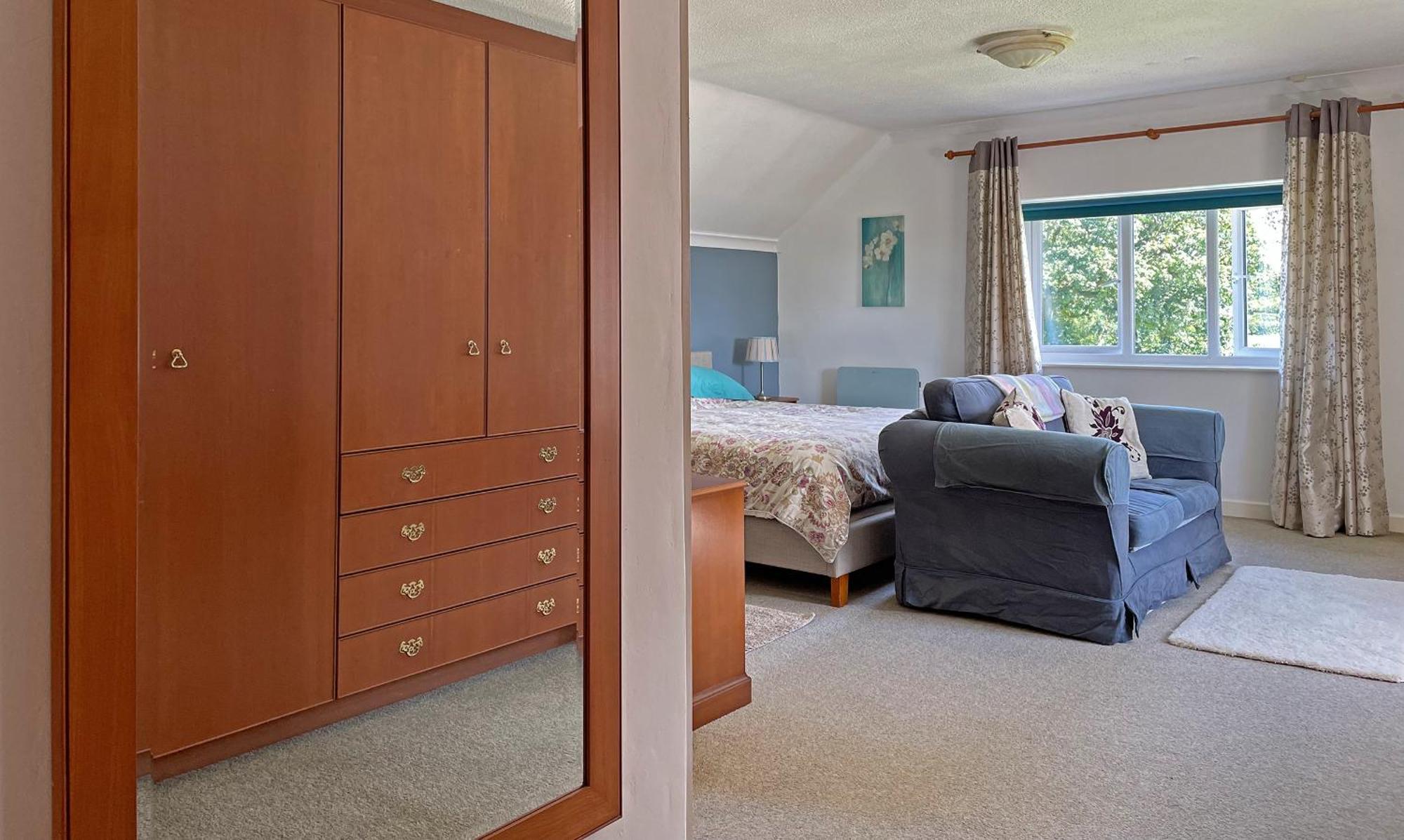 Maesyfelin Isaf B&B Llanybyther Esterno foto