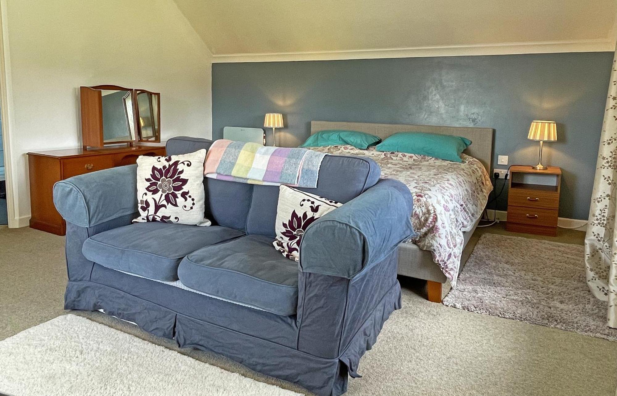 Maesyfelin Isaf B&B Llanybyther Esterno foto